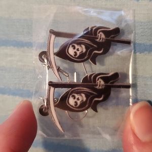 Spooky Reaper Halloween Goth earrings